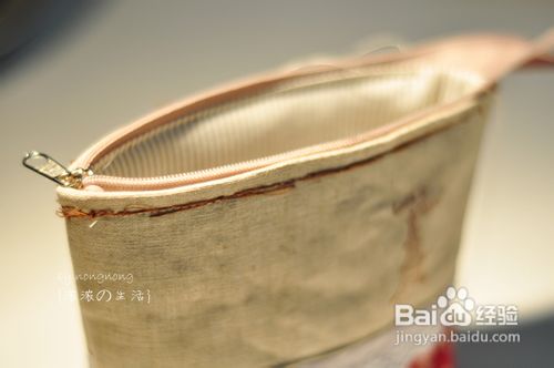 {浓浓の生活}布艺铁塔图案小手包的做法