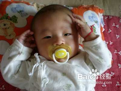 宝宝大便出血怎么办