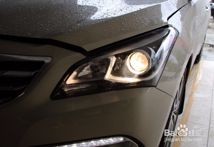 告别原车蜡烛,名图升级Q5改灯作业