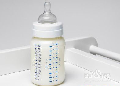 冲泡奶粉的常见误区以及技巧分享