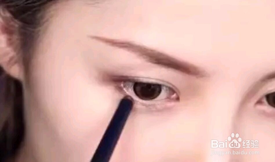 怎么简单化妆?为什么要化妆?化妆需要什么工具