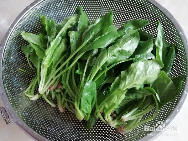 菠菜猪肝汤的步骤