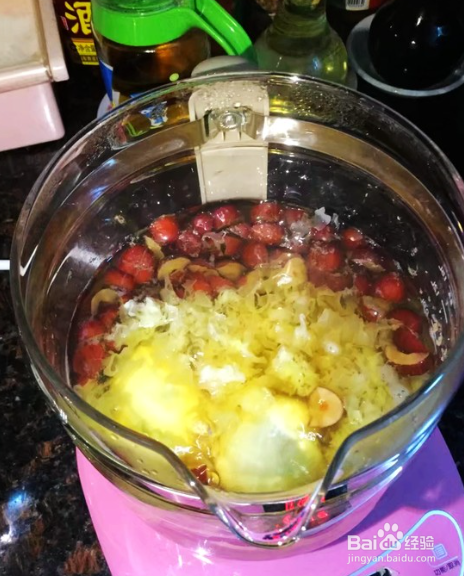 雪耳红枣鸡蛋糖水