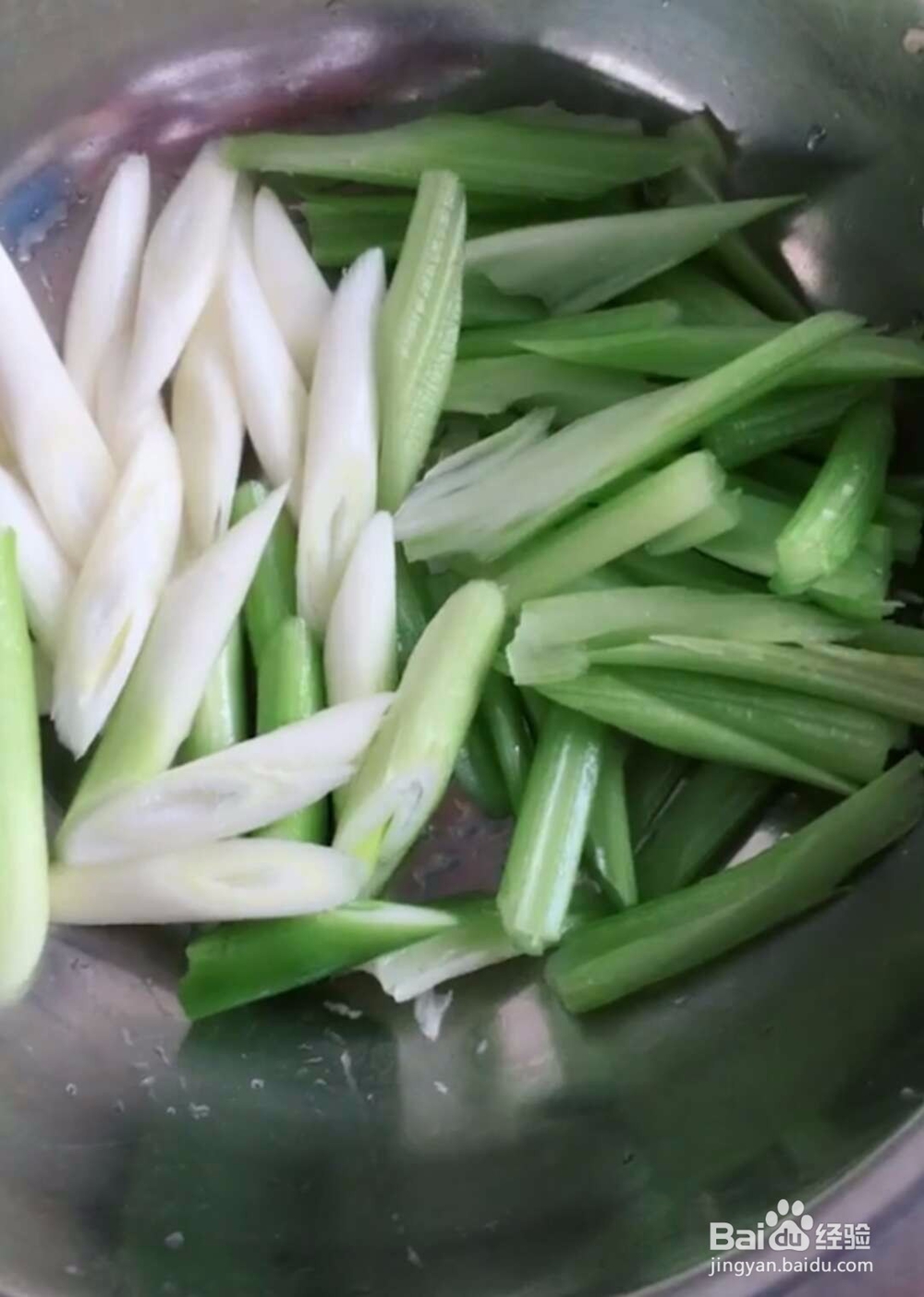 在家里普通蒜蓉泥虾的做法,好吃简单