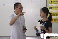 年轻教师任何评课