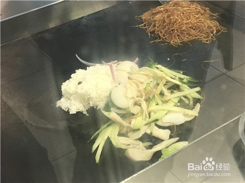 米粉炒饭的做法