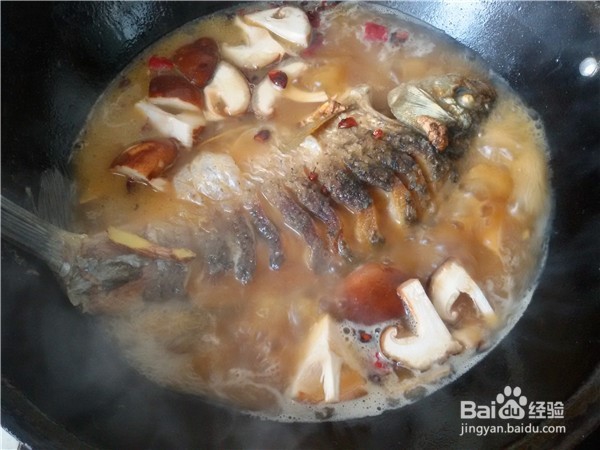 怎样熬鱼汤香浓