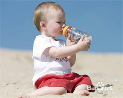 三岁宝宝便秘饭后喝水怎么喝法