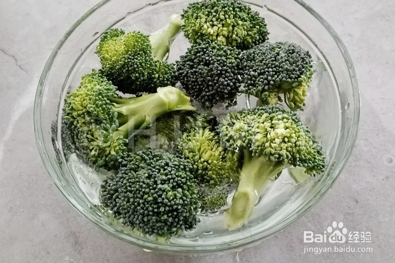如何蒜香蒸西兰花