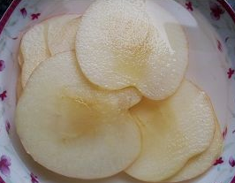 凉拌苹果海蜇丝