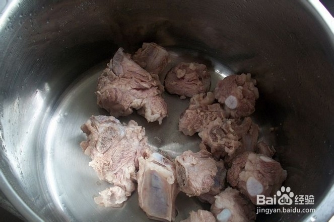 健康养身食谱：排骨海带汤(降火的哦）