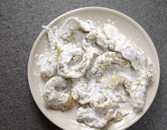 鲜橙腰果沙拉酥虾