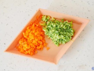 鲜虾水煎饺怎么做？