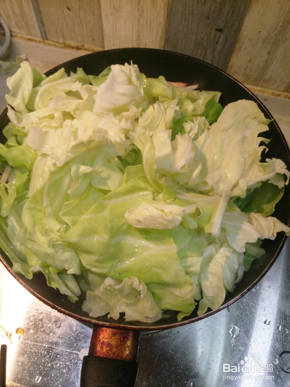 怎样炒酸辣味的圆白菜