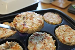 怎么做鸡肉玉米粒汉堡包