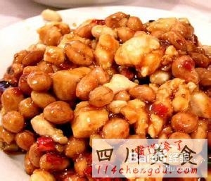 宫爆鸡丁的个人做法