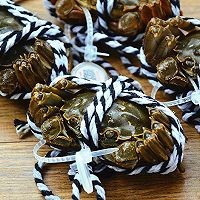 在家制作美味的蟹黄捞饭