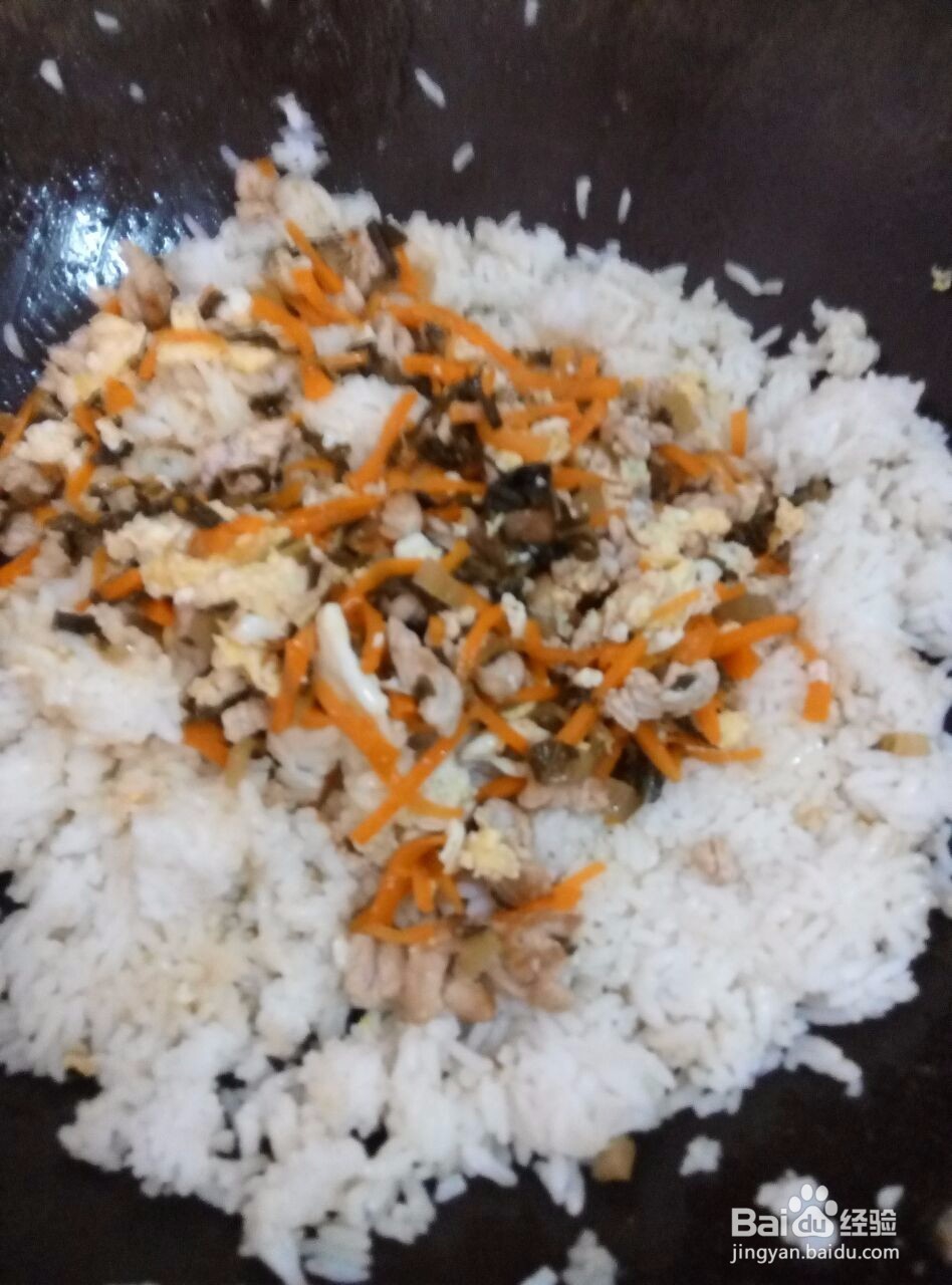 自制美味肉丝蛋炒饭