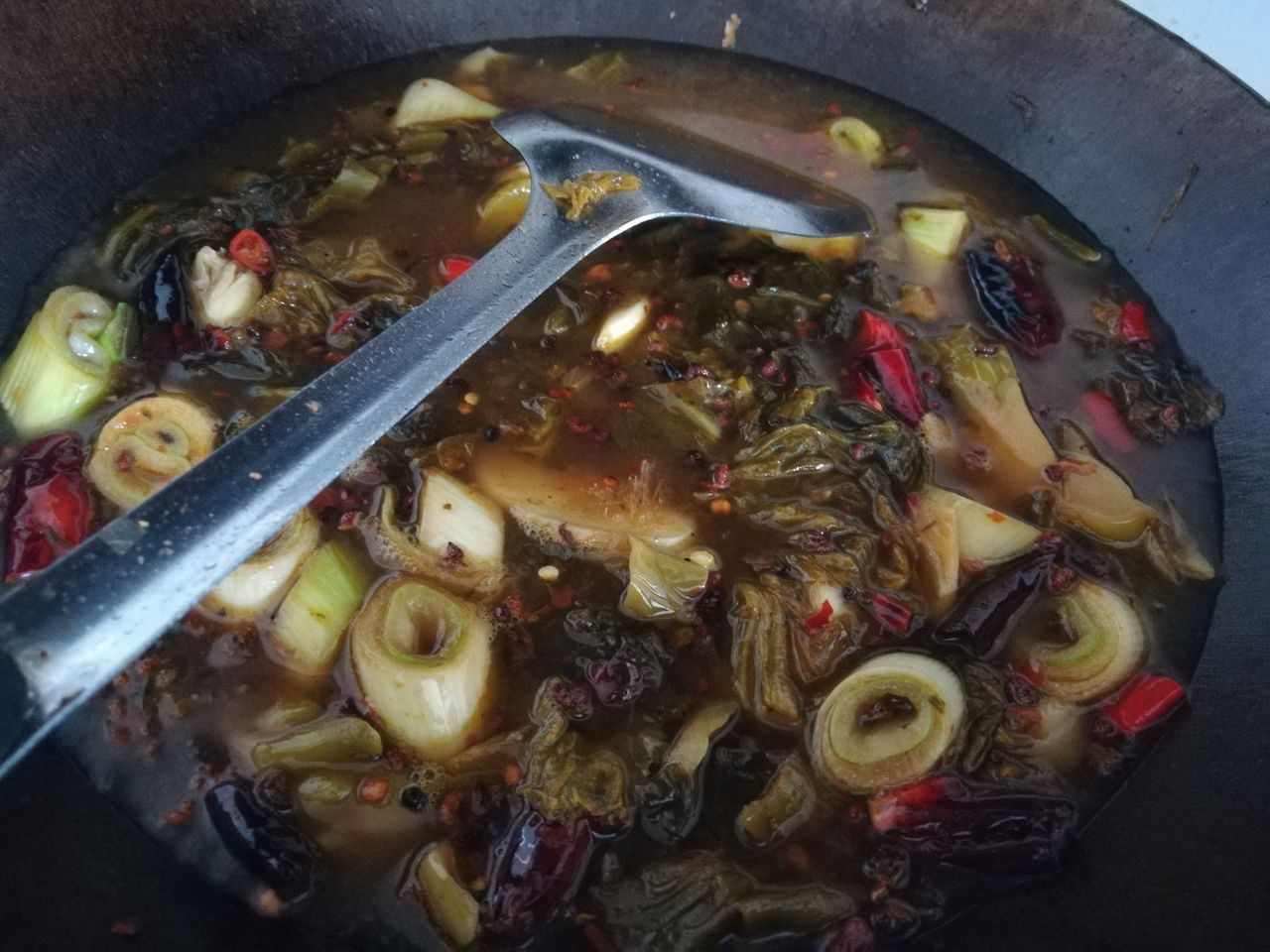 超美味的麻辣酸菜鱼，我来教你怎么做！