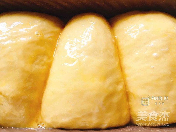 香浓松软的小山丘——全蛋吐司