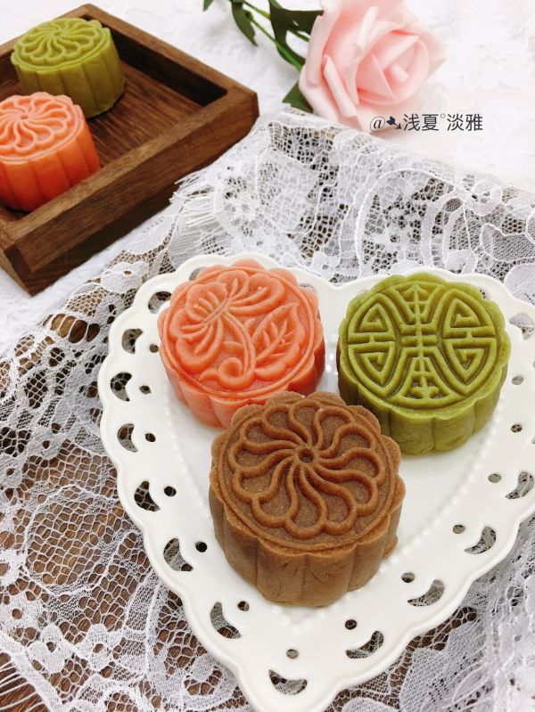 桃山皮流心月饼and桃山皮月饼