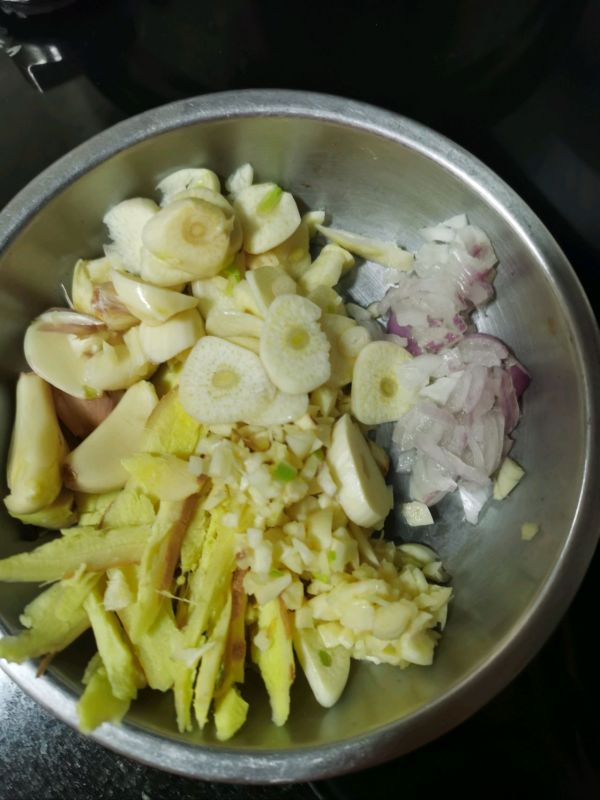 快手蒜香炒花甲