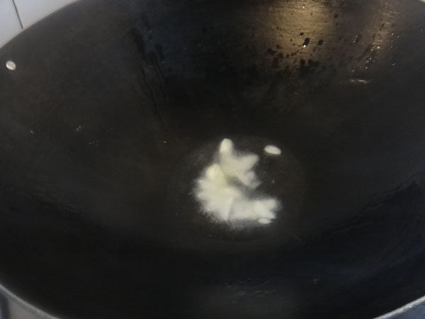 教你做蒜香丝瓜，喜欢吃的赶紧学起来