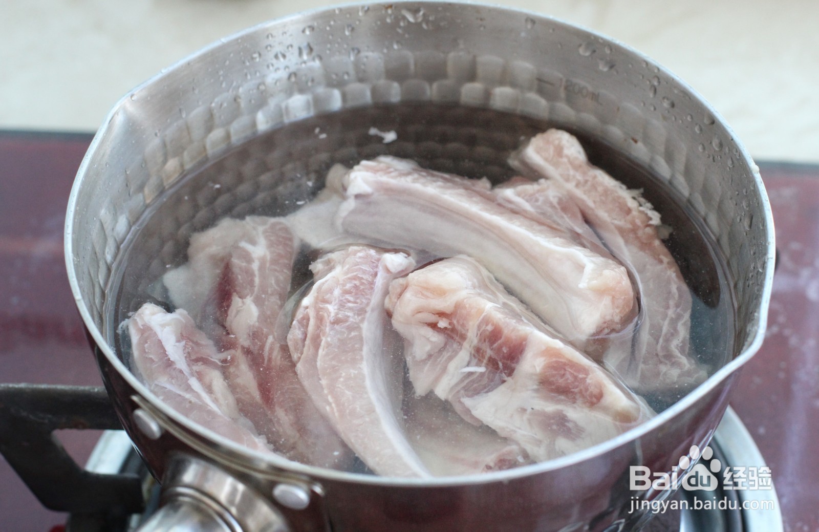 怎么做萝卜红枣排骨汤