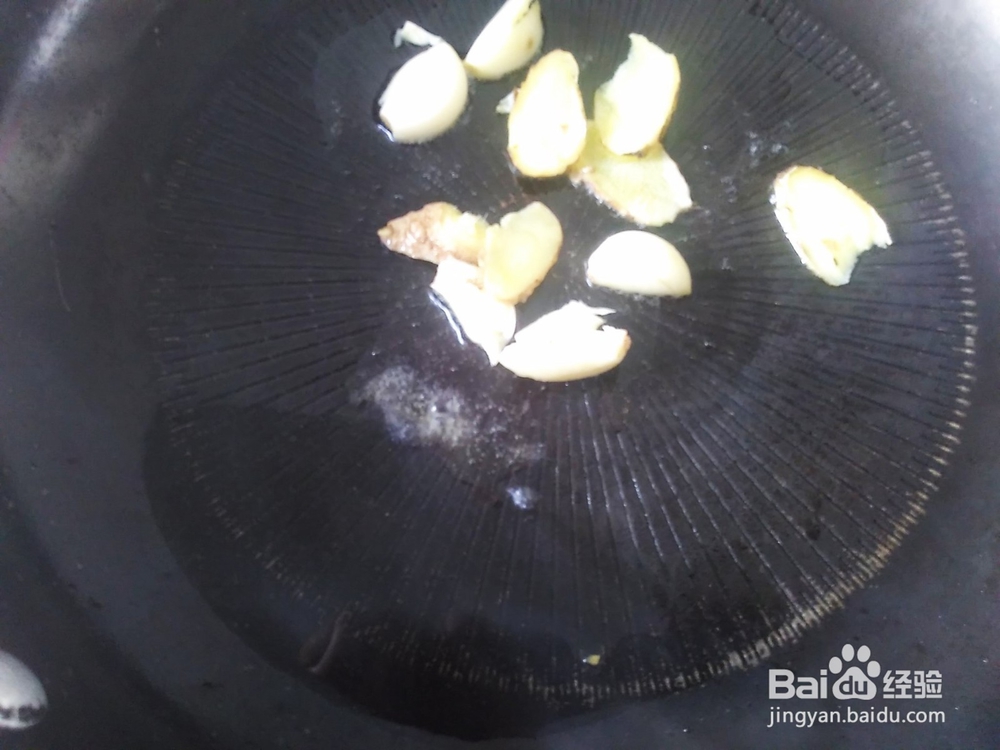 柠檬焖五花肉的家常做法