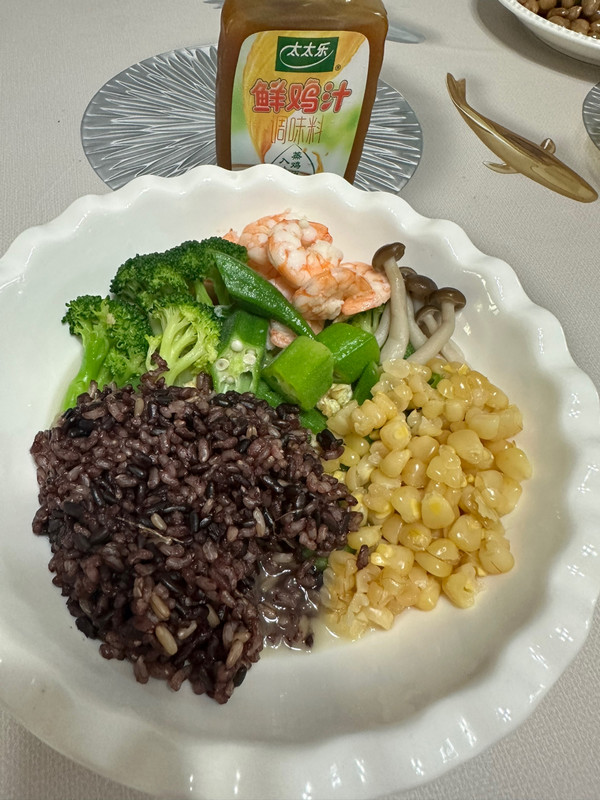 水煮鲜虾超级碗