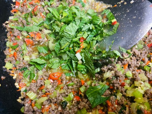 滇味小米辣炒牛肉