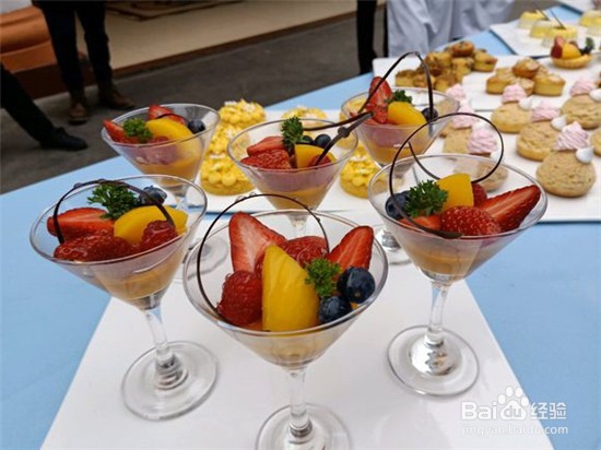 西点烘焙培训班要学多久？