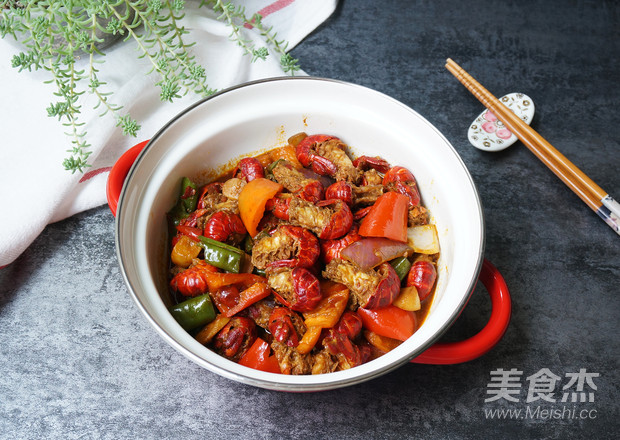 正宗淮扬家常味儿——红烧小龙虾