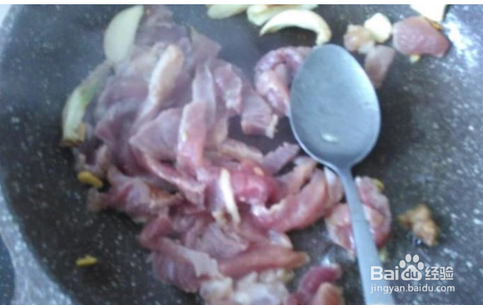 肉丝炒粉利的做法