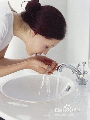 夏季如何健康洗脸
