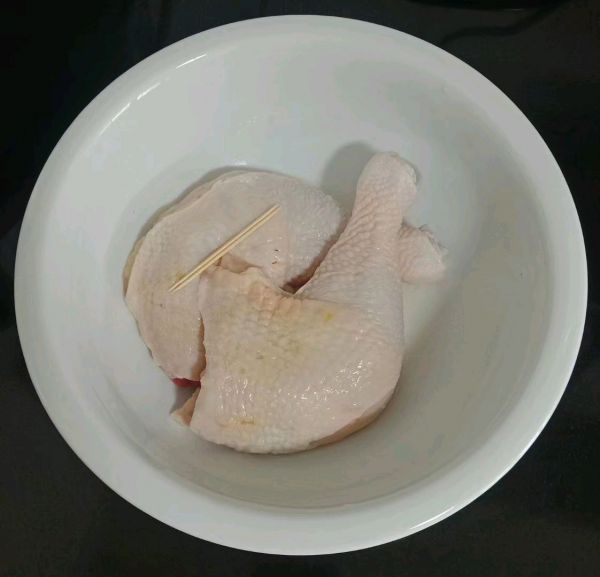 电饭煲柠檬鸡腿