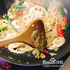 自己在家怎么做超简单香辣藕片