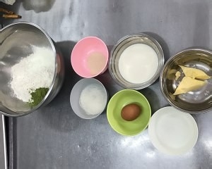 蜜豆奶酪馅抹茶软欧