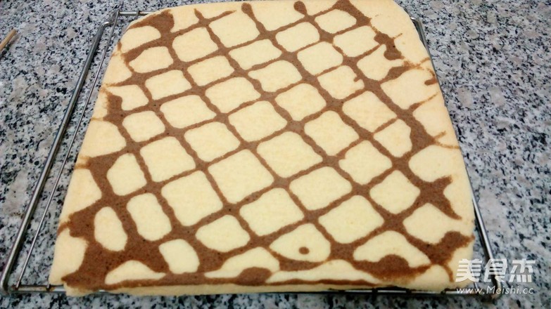 方格蛋糕卷的做法