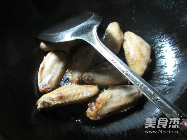 鹌鹑蛋水笋烧中翅