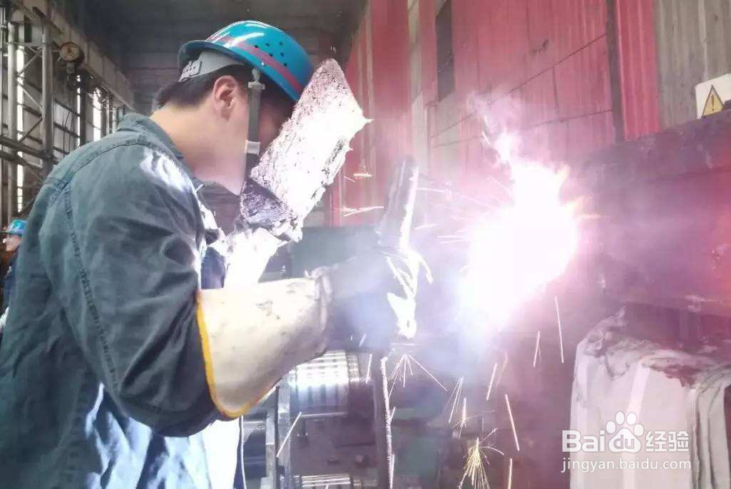 电气焊短期培训班学费多少钱？