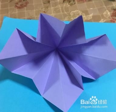 美美哒超级简单百合花折纸图解教程