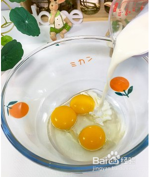 不用烤箱就可做的宝宝辅食蛋糕