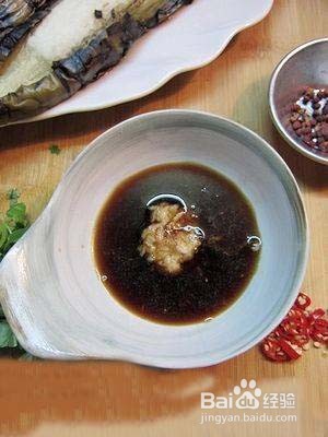 焦香手撕茄子的做法