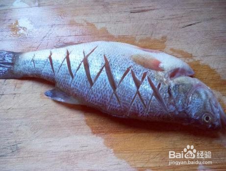 家庭自制清蒸鲈鱼