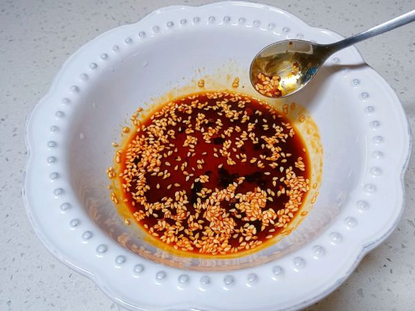 黄瓜鸡蛋虾仁酸汤水饺