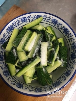 食补佳品开胃爽口小黄瓜的做法