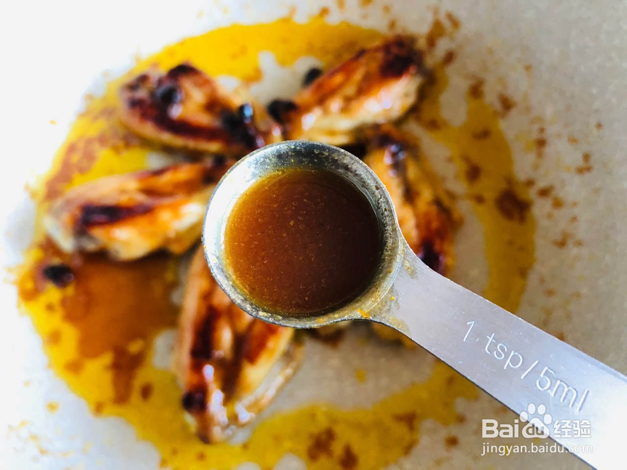 年夜饭快手菜美极焗鸡翅的做法