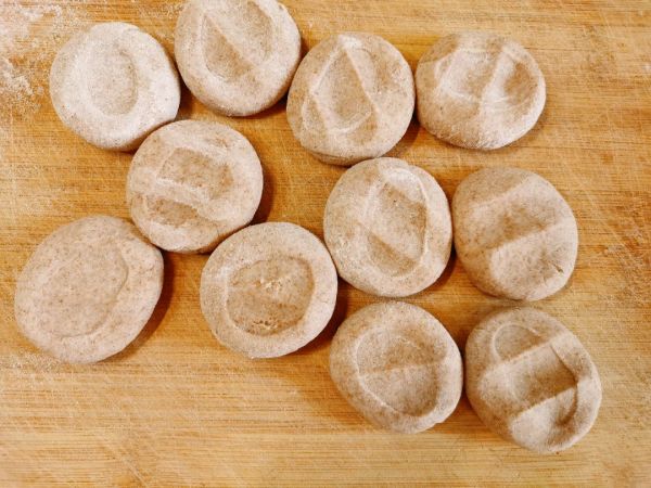 黑麦香菇鸡肉蒸饺