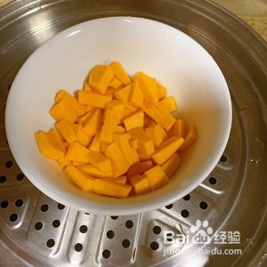 养生食补香蕉南瓜吐司卷的做法